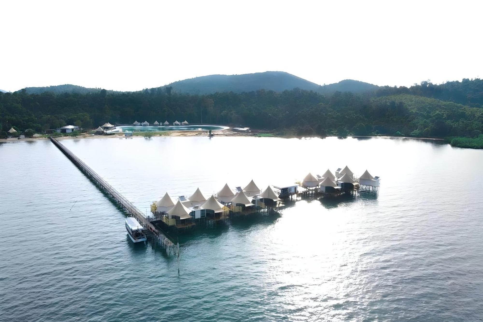 Kiki Beach Resort, Batam Galang Island Bagian luar foto