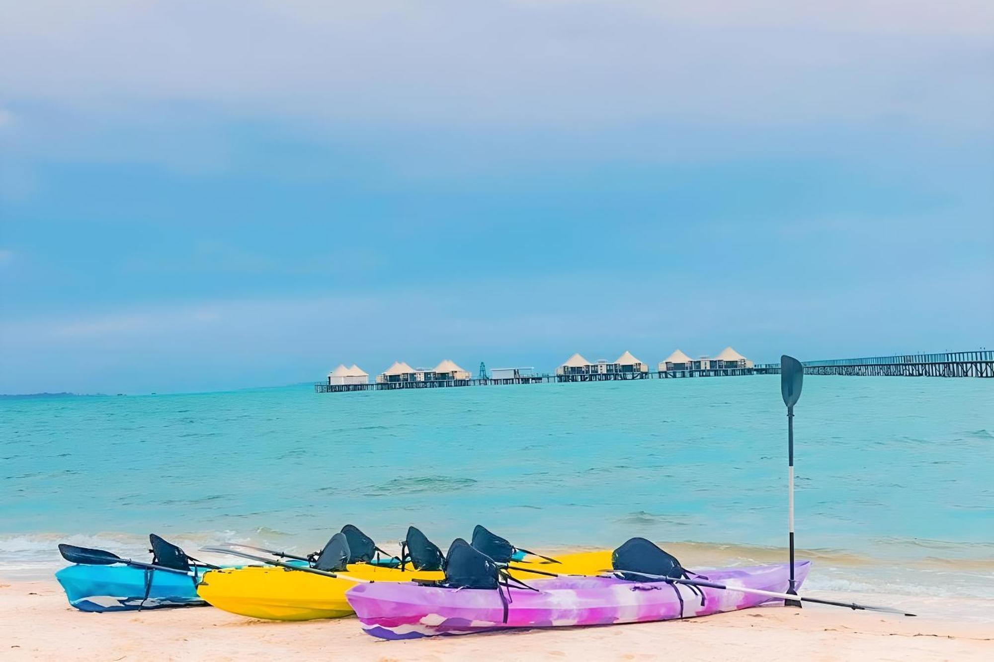 Kiki Beach Resort, Batam Galang Island Bagian luar foto